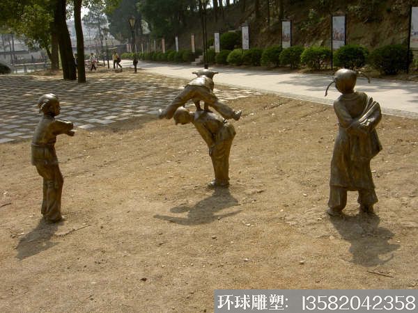 儿童做游戏人物铜雕塑 厂家案例